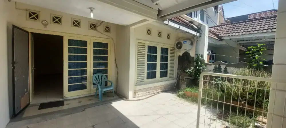Dijual/sewa rumah pantai mentari