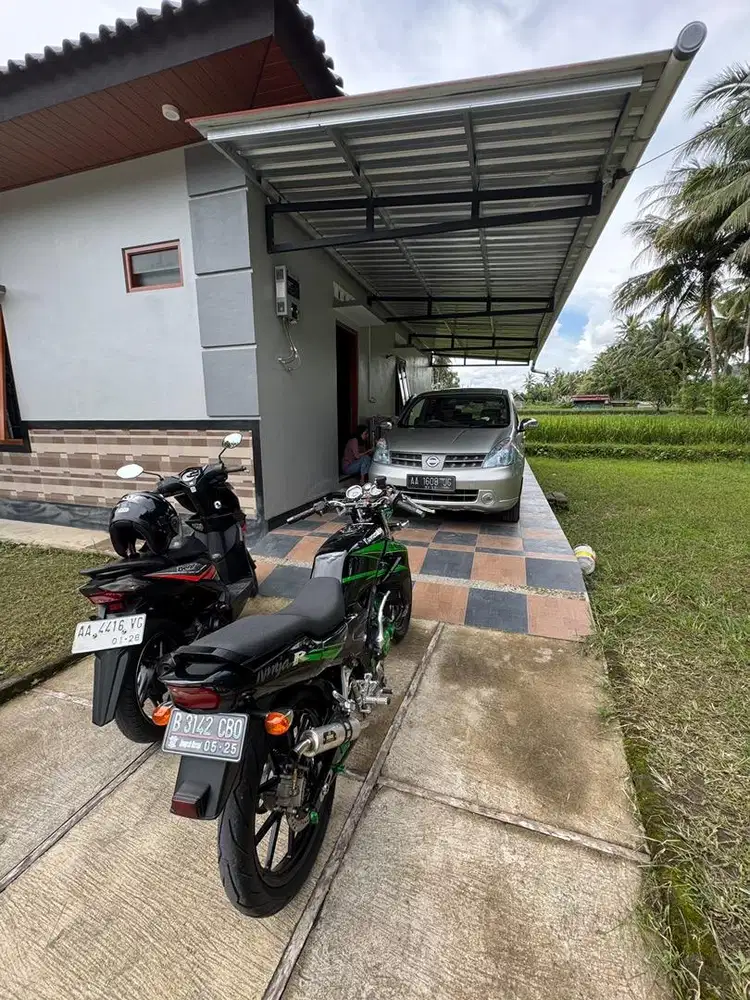 Jual Grand Livina milik pribadi