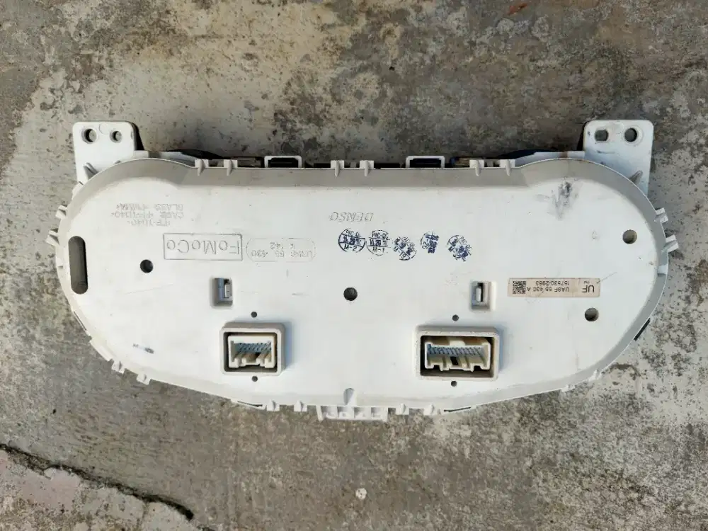 Ford Ranger 2.5 DENSO Speedometer Instrument Clocks UR5855430