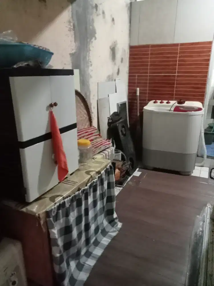 Pindahan jauh jual borongan  meja lemari baju dan 3