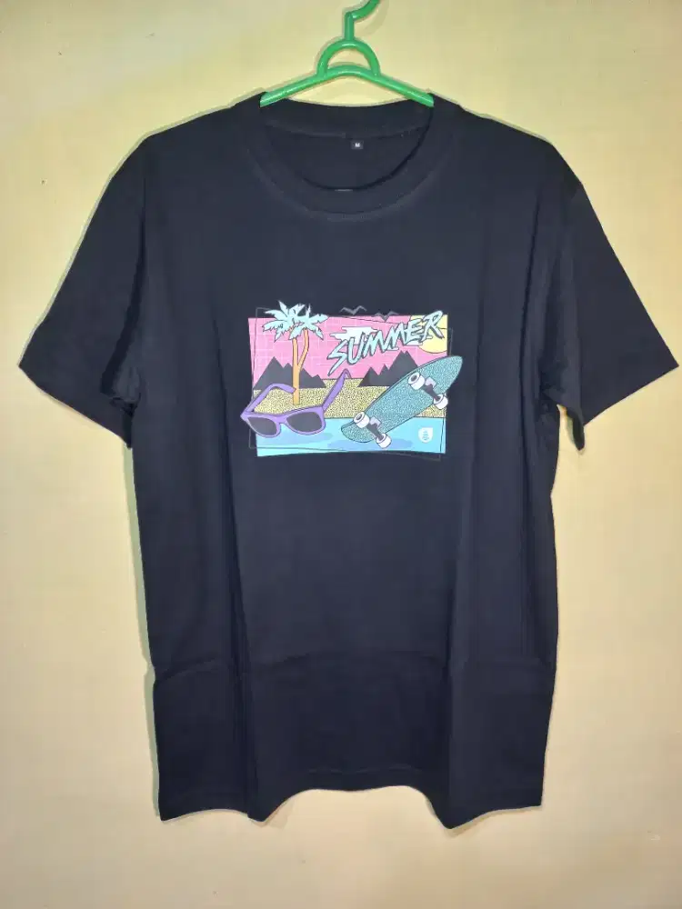 Kaos hitam summer katun 30s combed premium size M