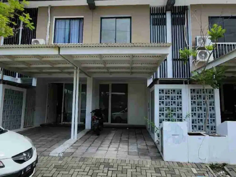 Dijual Rumah 2 Lantai
ROYAL RESIDENCE OAKWOOD