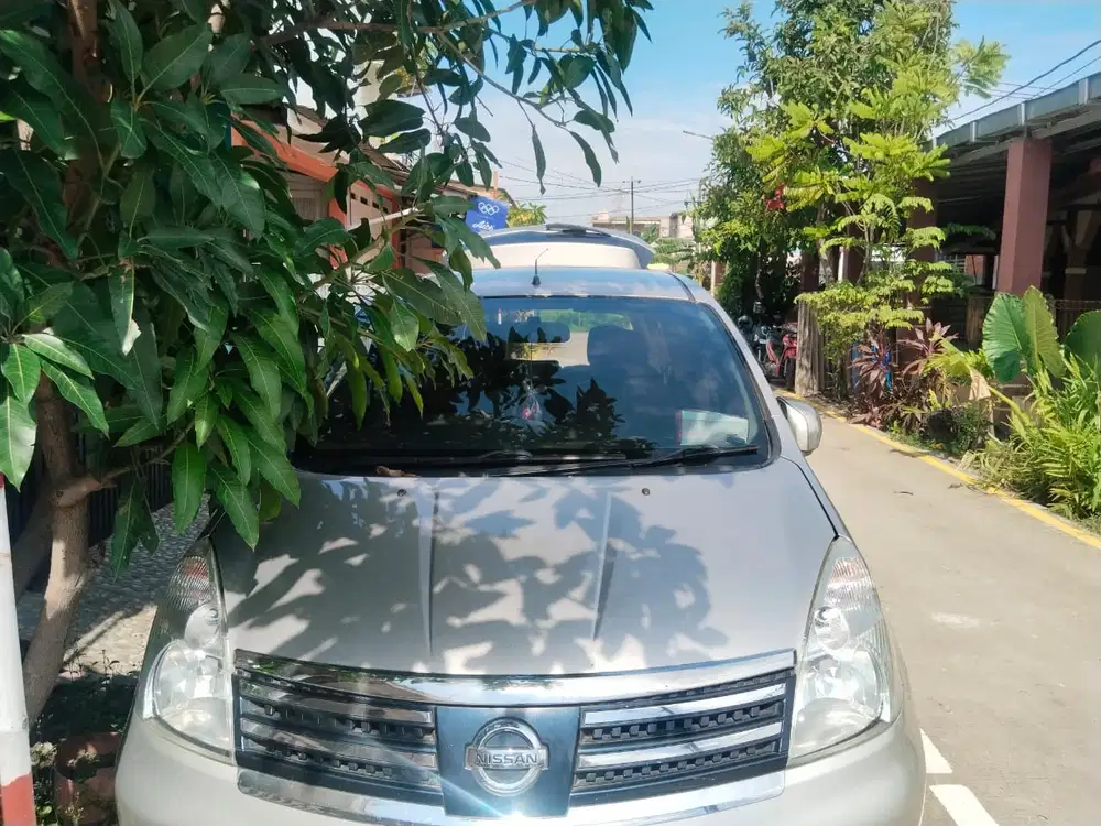 Nissan Livina 2008 Bensin