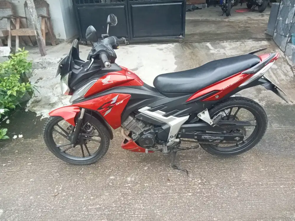 Honda cs 1 125cc