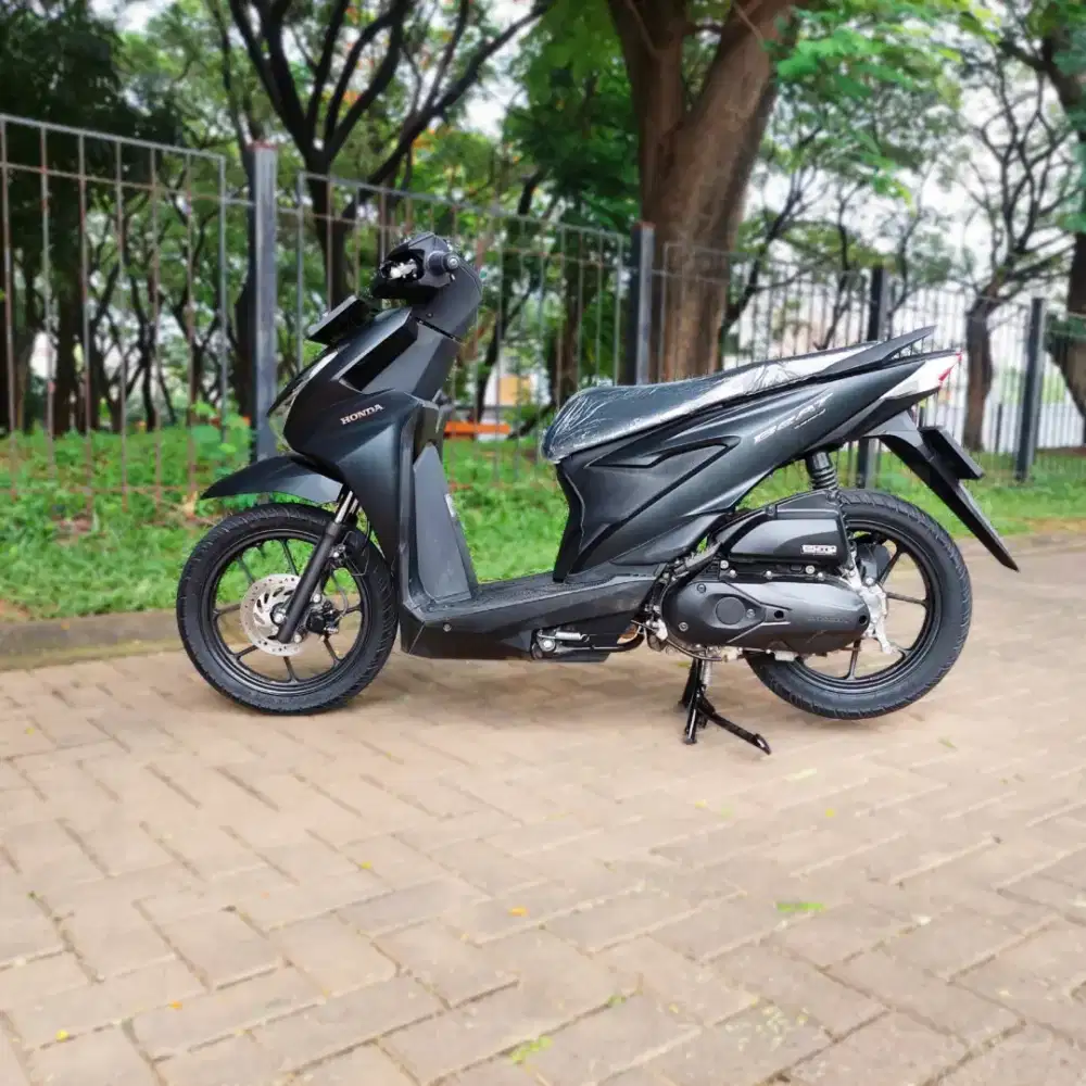 READY ! BEAT DELUXE SMARTKEY TAHUN 2024