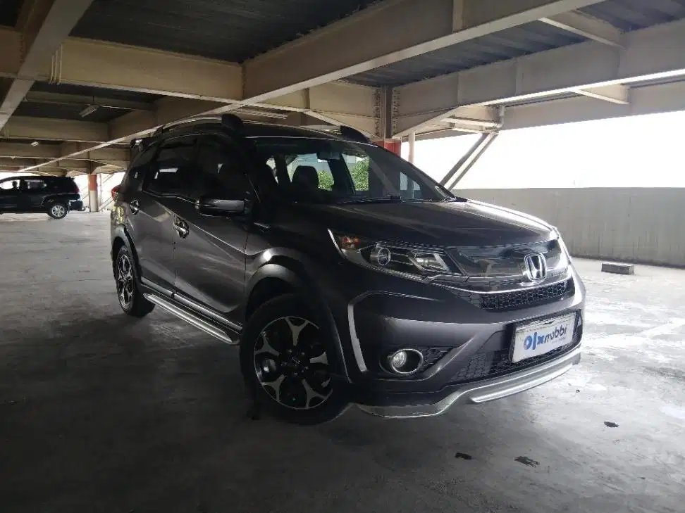 PROMO Low Angsuran Honda BR-V 1.5 E Prestige Bensin-AT 2017 TVG