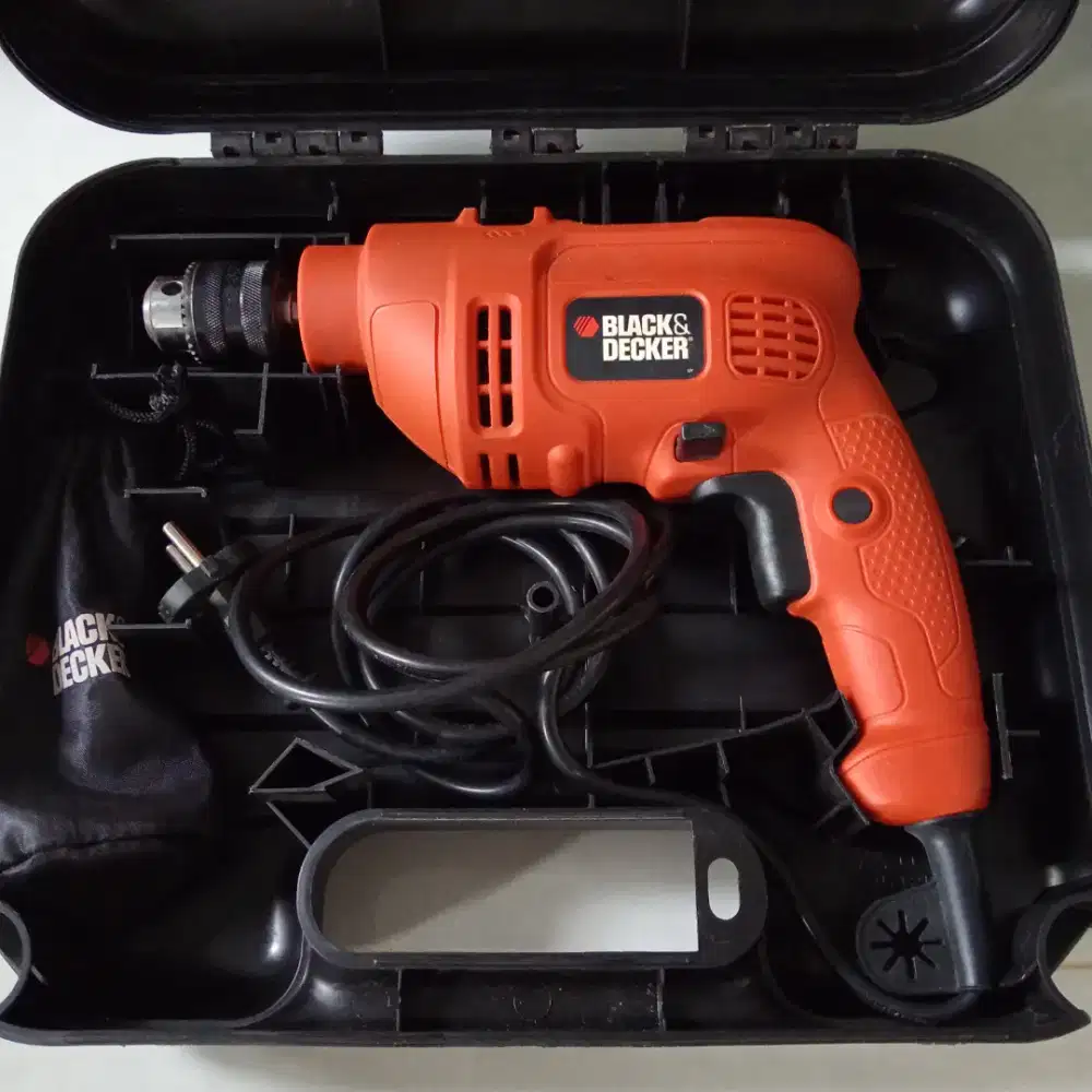 Black & Decker Hammer Drill B102 500W Preloved