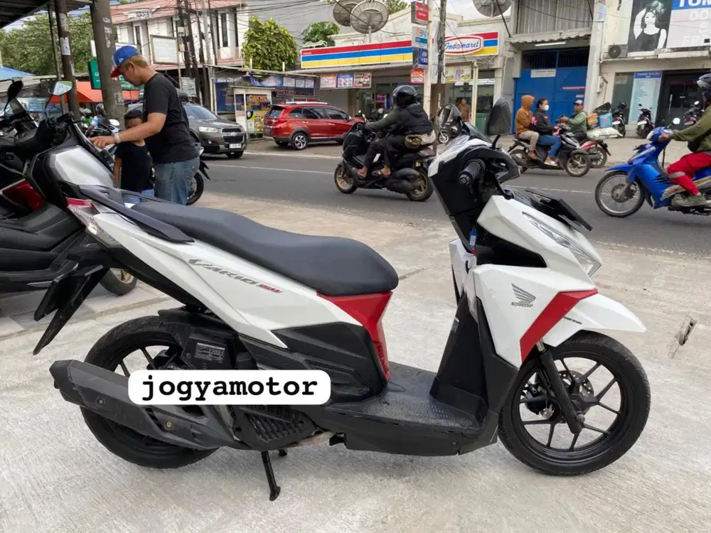 Honda Vario 150 tahun 2017 cash // credit