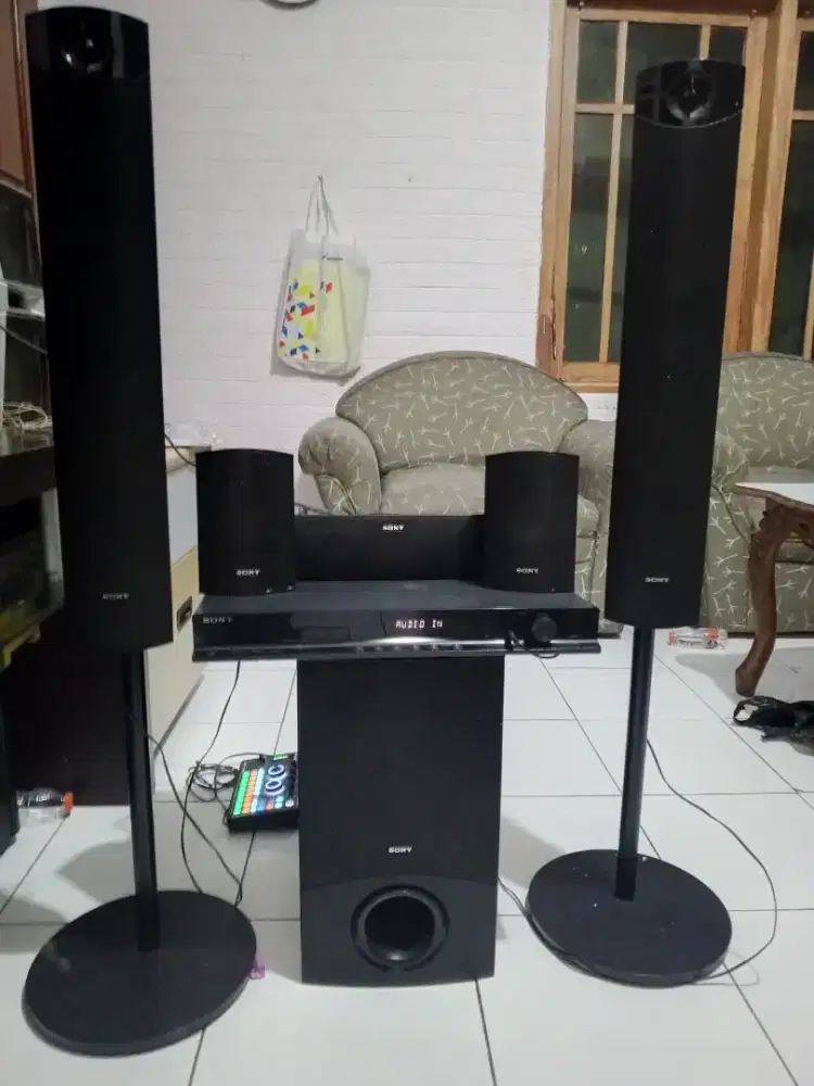 Home Theater Sony  DAV-DZ640K