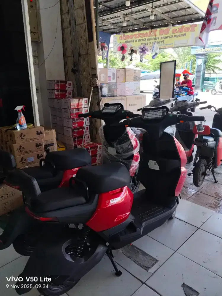 Sepeda listrik u winfly d66a