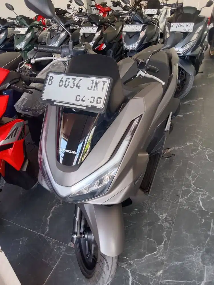 PCX 160 2025 LOW KM - Maulana Motor