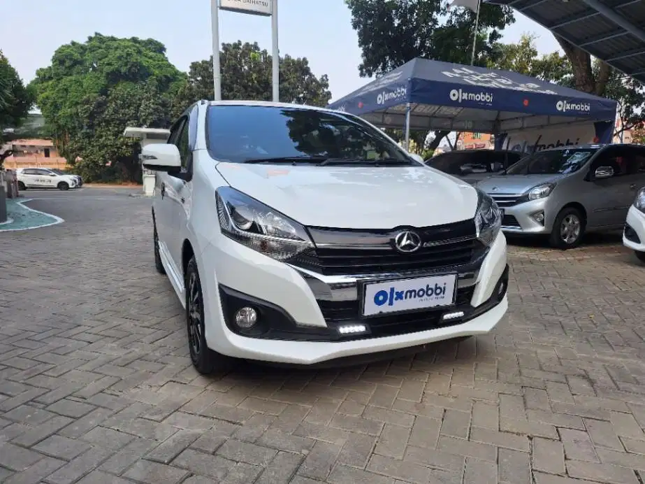 DP MURAH Daihatsu Ayla 1.2 R Bensin-MT 2017 CZGYB