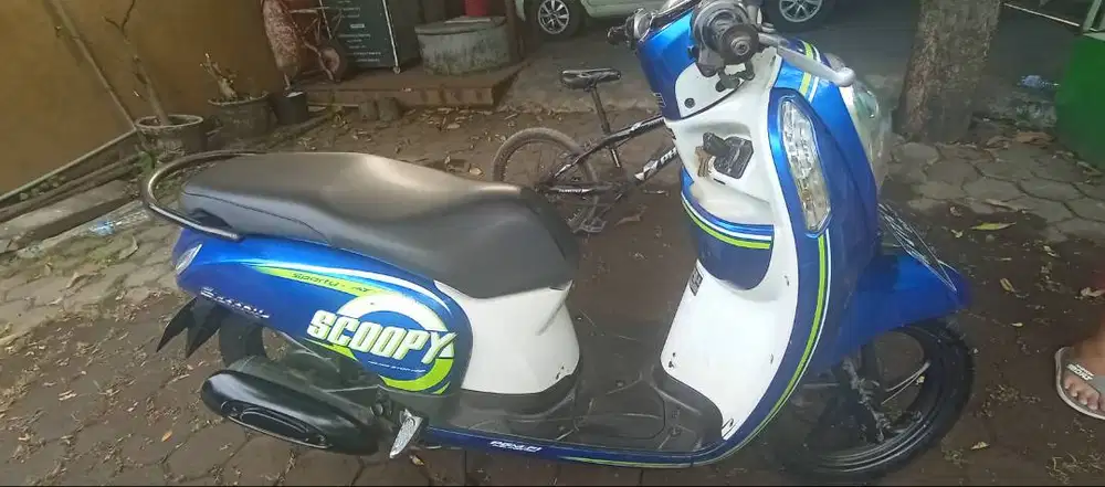 Scoopy sporty 2016