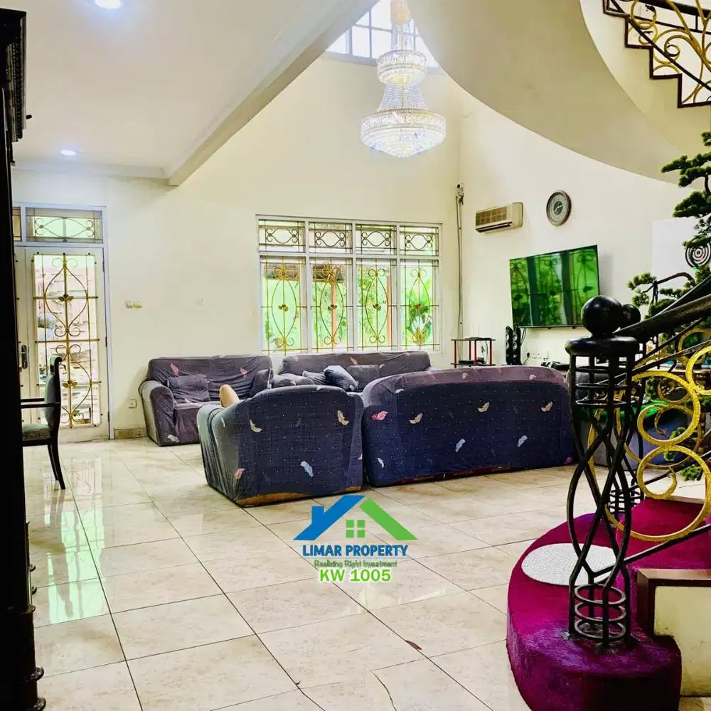 Rumah Cozy Include Furnish Turun Harga di Kota Wisata Cibubur