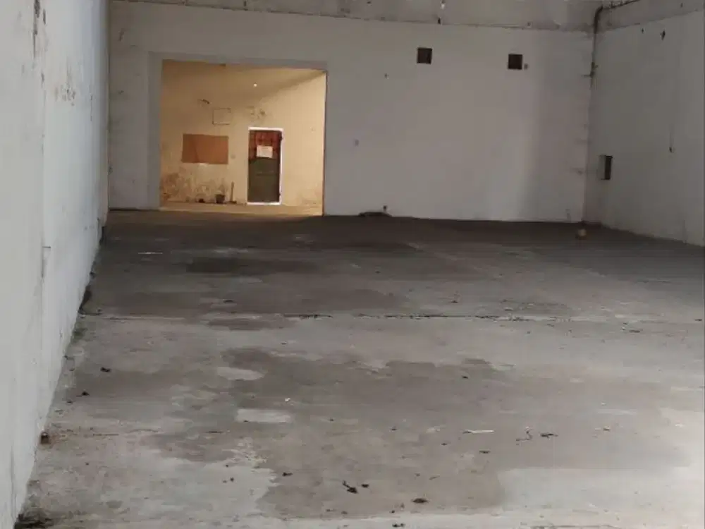 Disewakan Gudang Selangkah ke Exit Tol di Jl Raya Perusahaan Malang