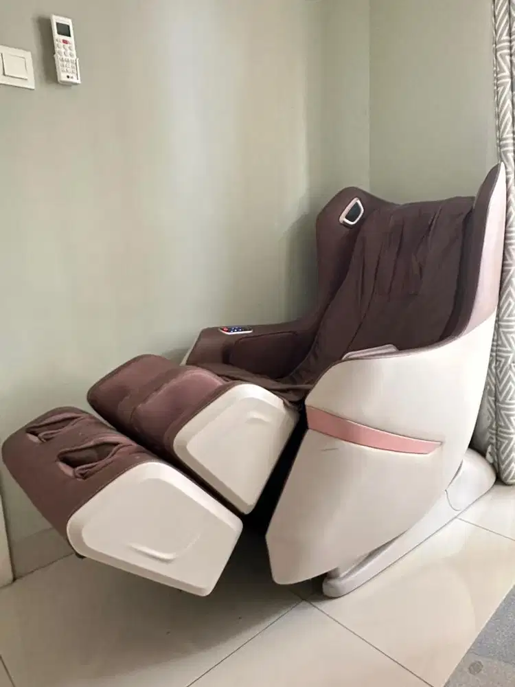 Jual bekas, kursi pijat merek JMG