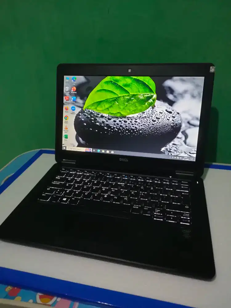 Dell Latitude E7250 i5 RAM 8Gb SSD 256GB Slim
