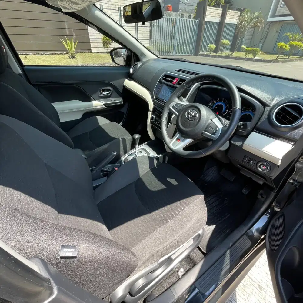 Toyota Rush 2023 Bensin