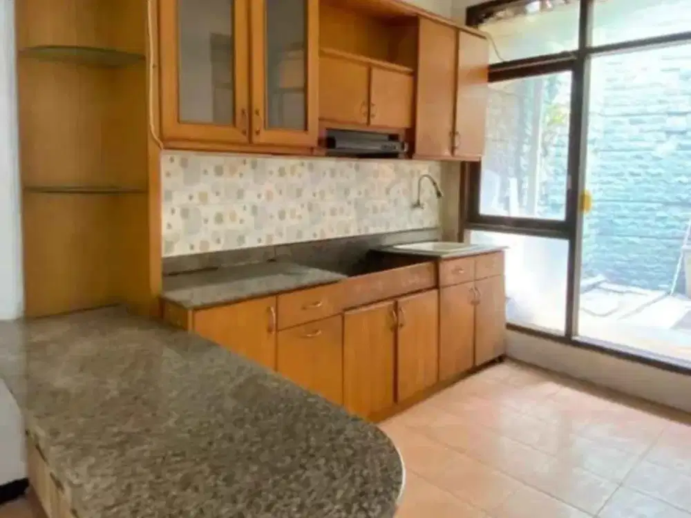 dijual rumah siap huni di komplek kawaluyaan indah bandung