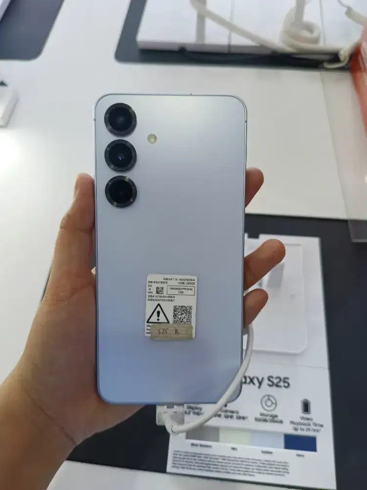 Samsung Galaxy S25 (12+256) BISA CICILAN TANPA DP