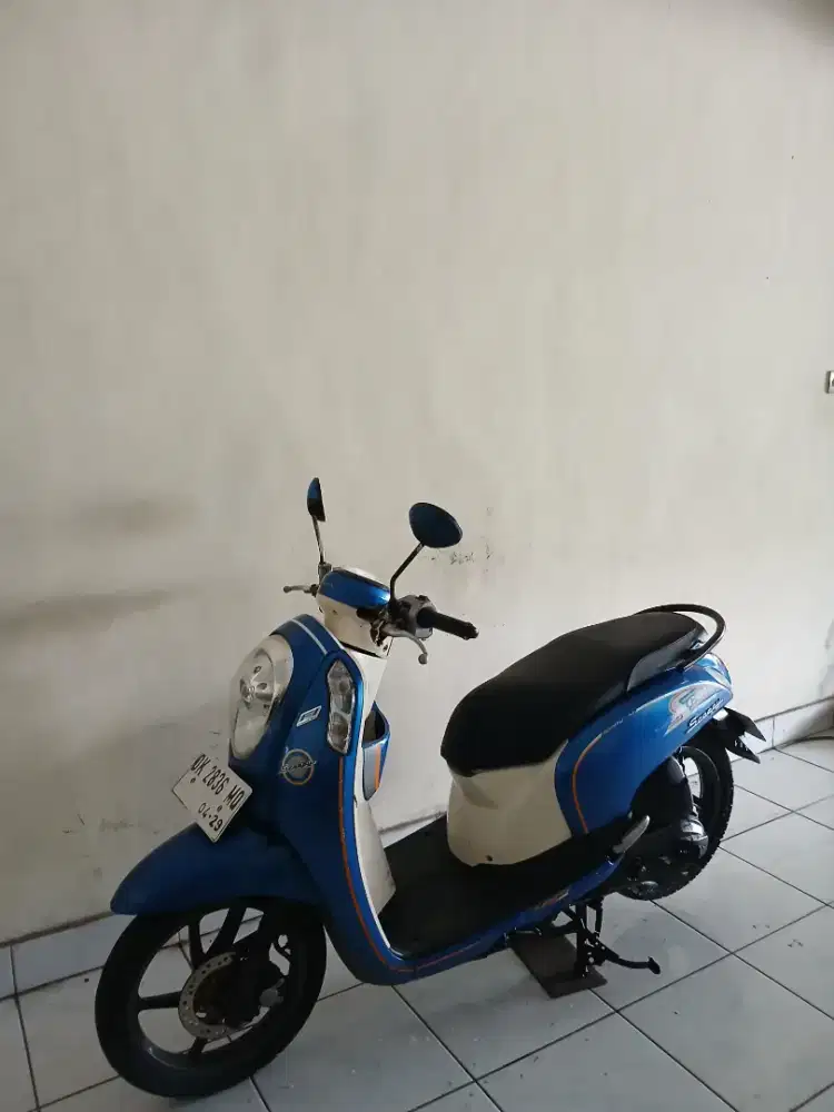 HONDA SCOOPY FI TAHUN 2014 PAJAK HIDUP AURAT LENGKAP