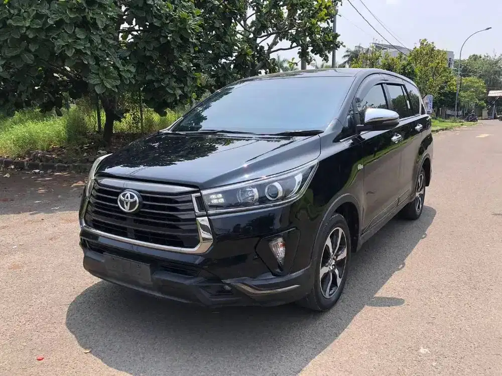 Toyota Innova Venturer 2.0 2022