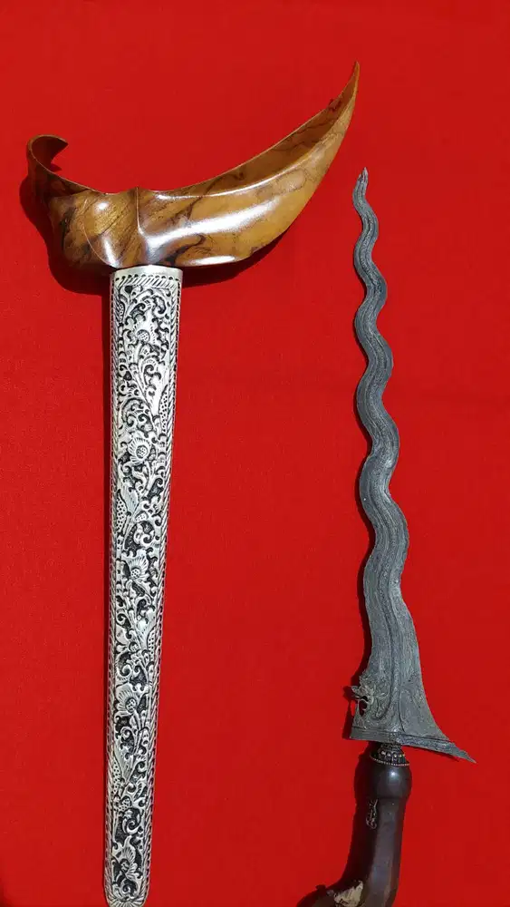 Keris Nogo Sosro luk 13 Sepuh ori Wingit