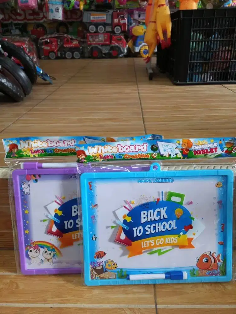 mainan anak papan tulis white board