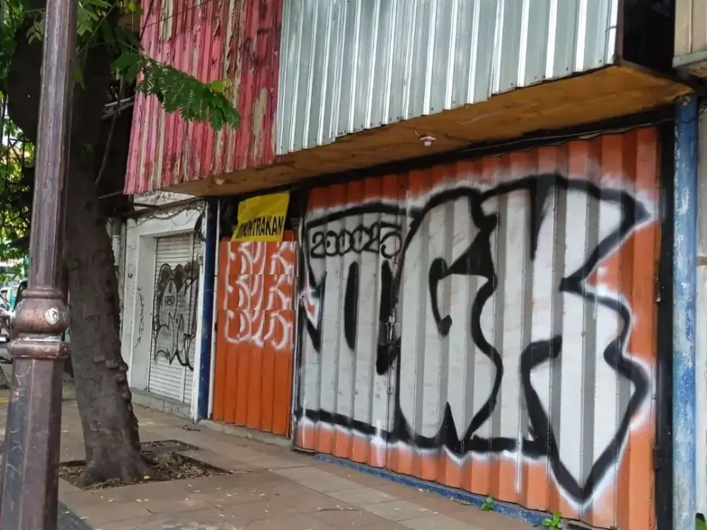 ruko disewakan praban surabaya