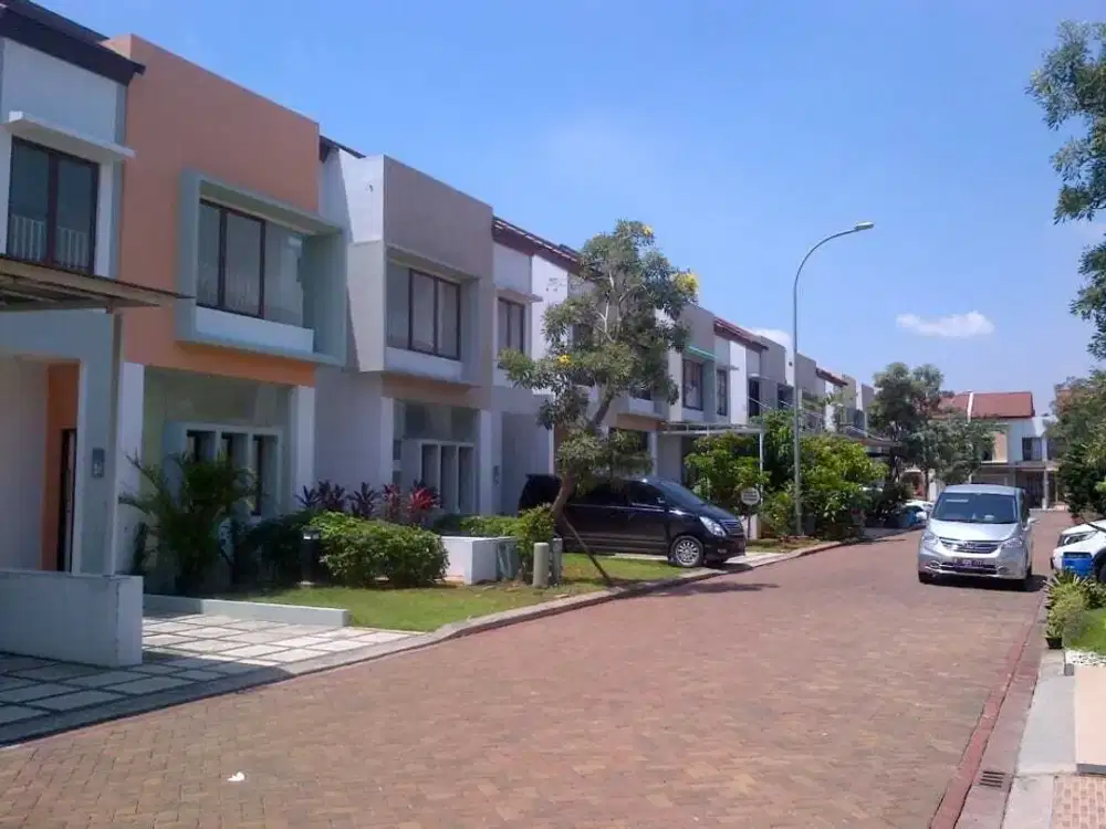 Rumah Cluster dekat Mall