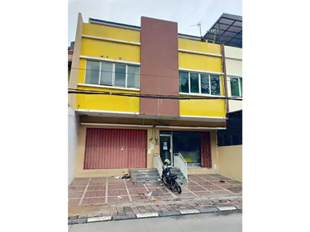 Ruko Biru Laut Timur, Kelapa Gading, Luas 4,5x13,5m2