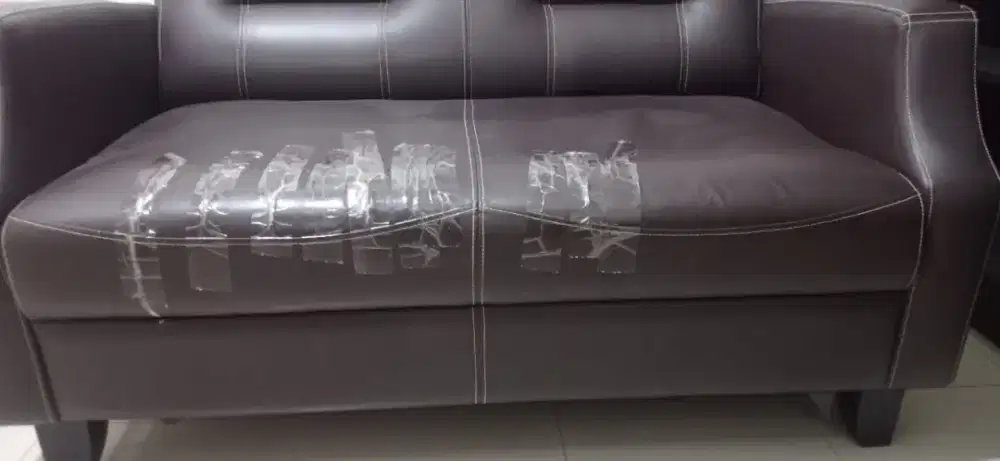 Servis sofa di tempat