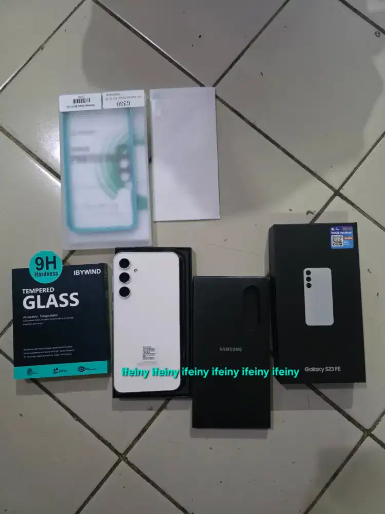 Samsung S23FE 8/256GB