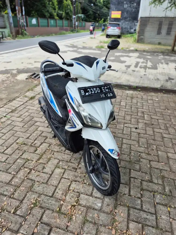 Dijual Yamaha Vario Agnes tahun 2015 surat lengkap