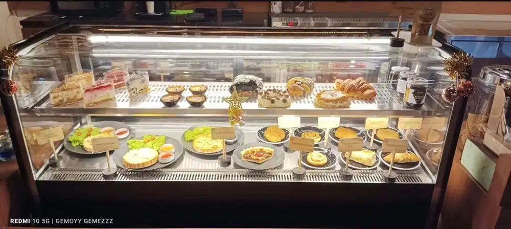 Showcase Cake GEA A550V