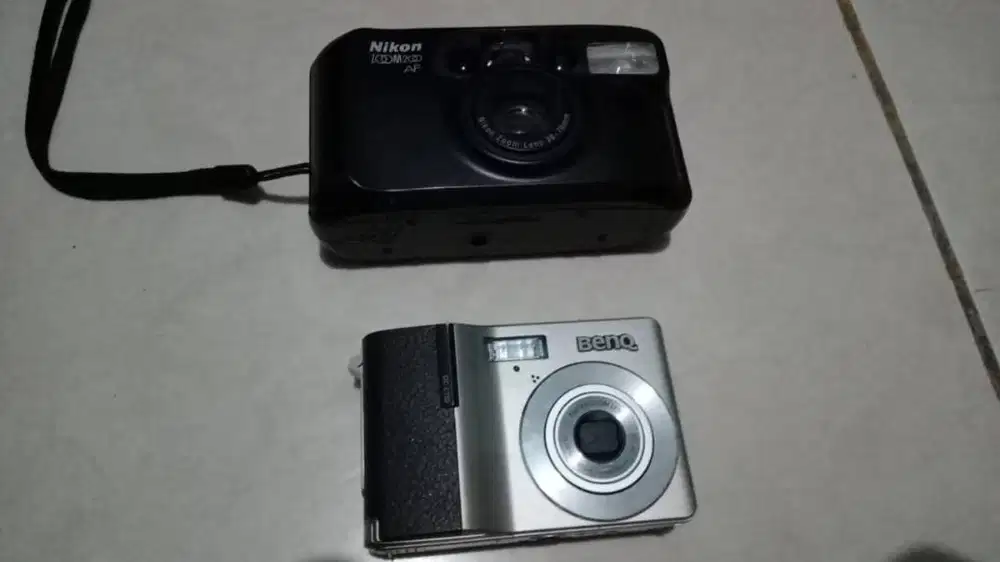 Dijual Kamera Digital Nikon dan BenQ (Kondisi Barang Sekond/Bekas)
