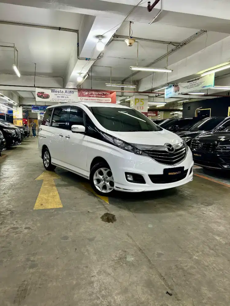 Low KM Mazda Biante Skyactiv AT 2015 Facelift Terawat 2016