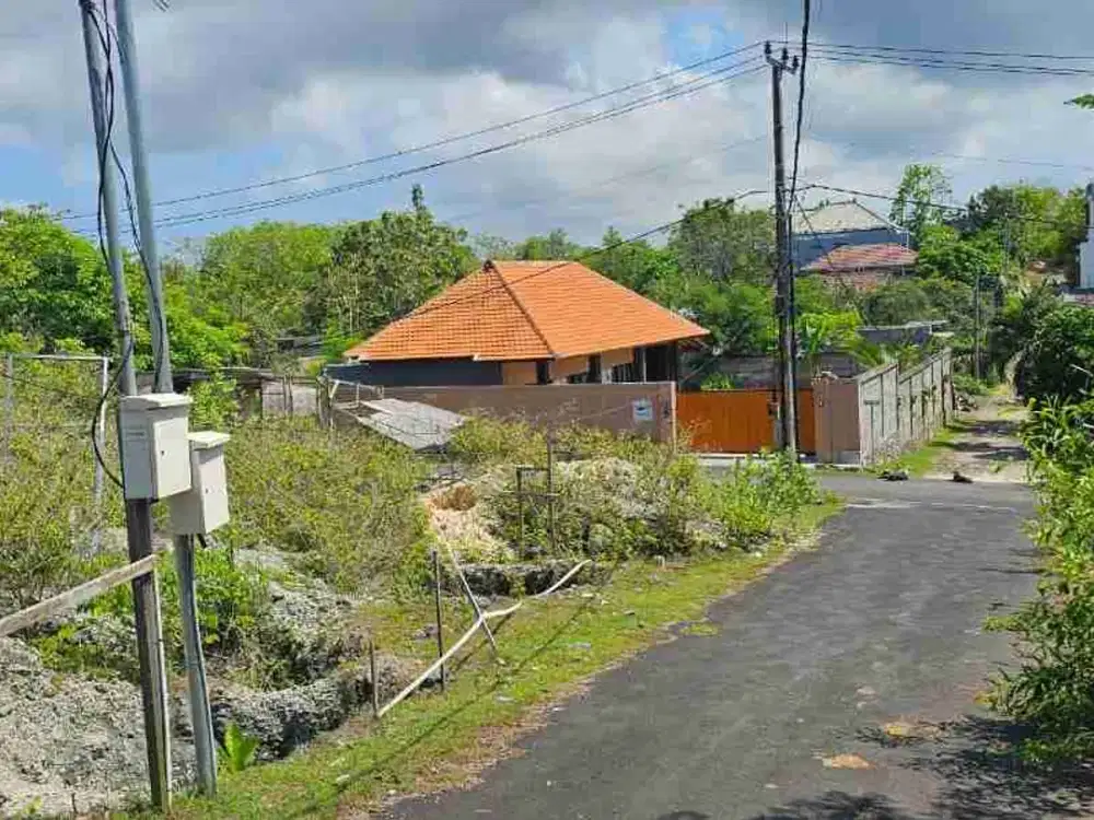 Jual Tanah Luas 200m² Jl Melangkaja Kutuh Zona Kuning area Strategis Investasi