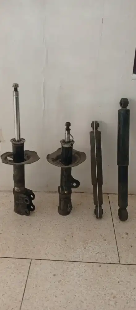 Shock Depan Belakang avanza 2018