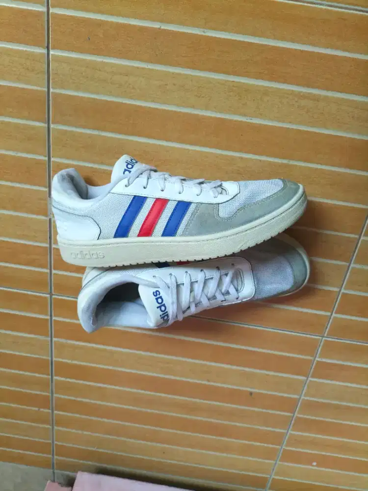 Sepatu adidas hopps 2.0 uk 43 ori