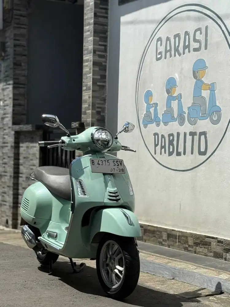 Vespa Gts 150 green keyless 2023