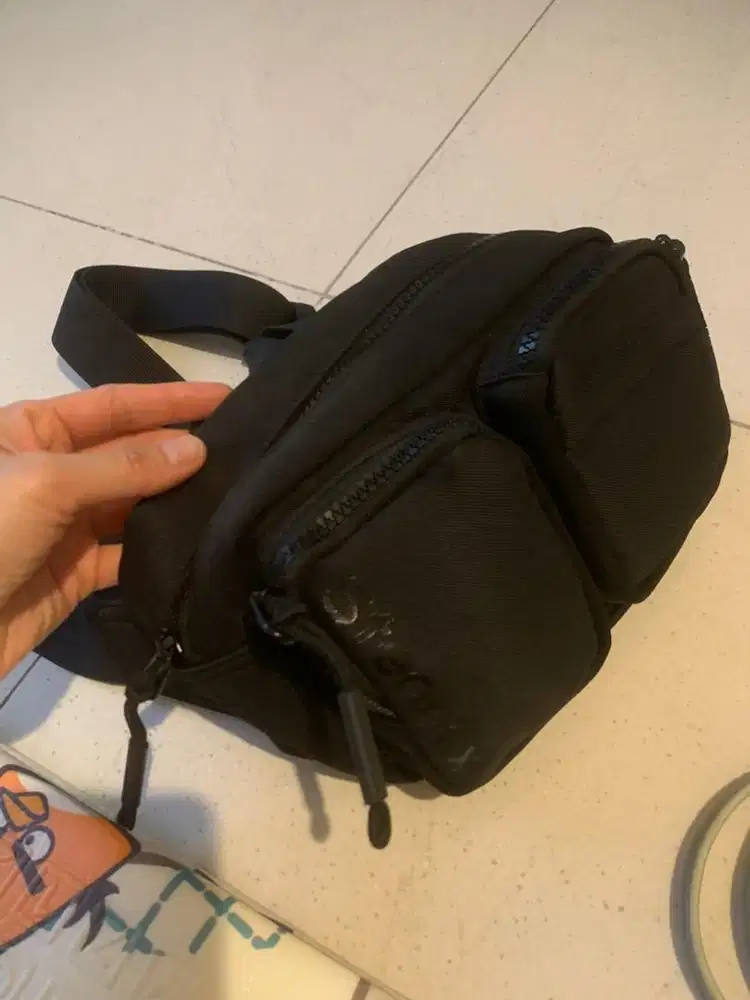 Fashion sling bag pria like new