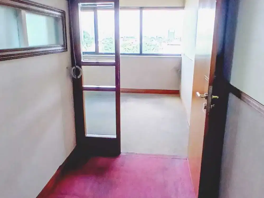 Disewakan Kantor siap pakai murah dan strategis di Mampang Jakarta Selatan