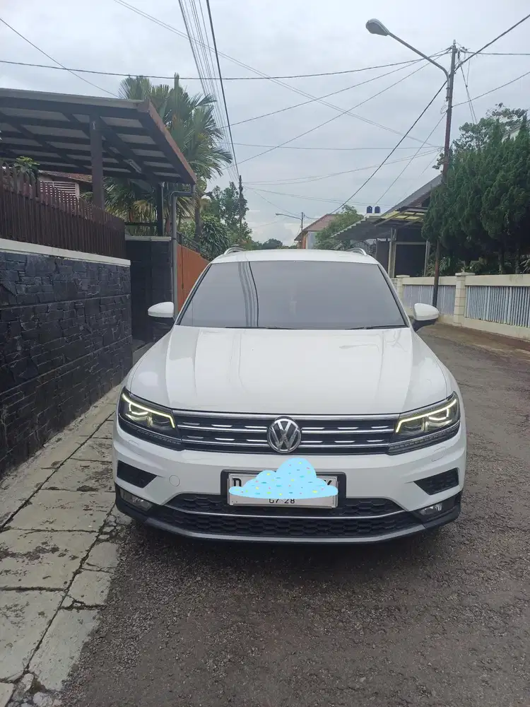 Volkswagen Tiguan 2018 Bensin