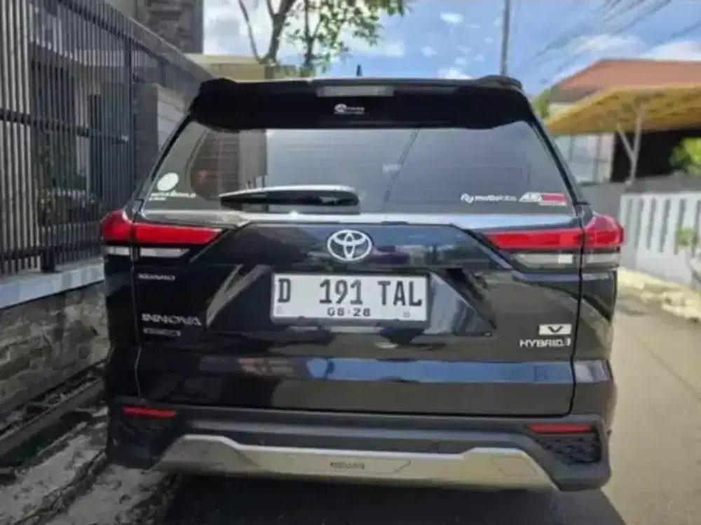 Innova Zenix V HYBRID Modelista 2023 | 2024 (Dp. 30jt aza) Bisa TT