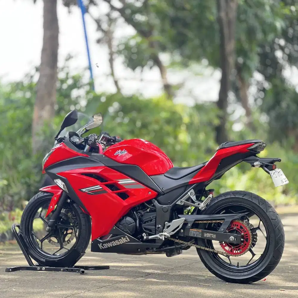 KAWASAKI NINJA 250 FI OLD MERAH 2017 KM RENDAH PAJAK PANJANG LIKE NEW