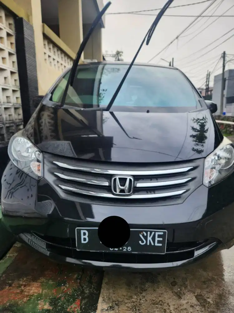 FREED E PSD NEW FACELIFT 2011,MINIBUS SPORT MEWAH KLG,PEMAKAI(NEGO