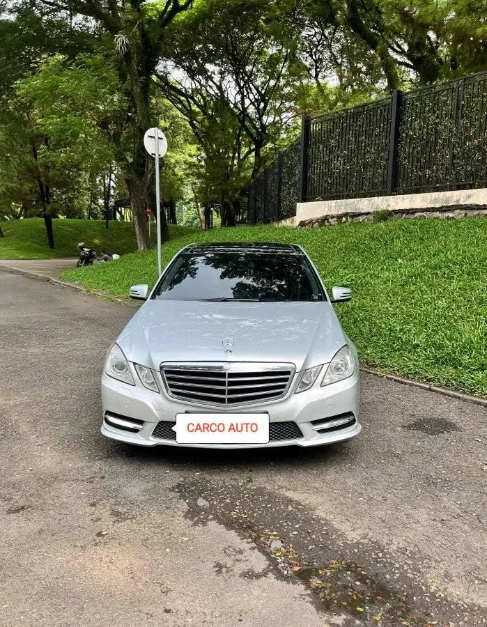 Mercedes Benz E300 AVG 2011 Abu2 Record