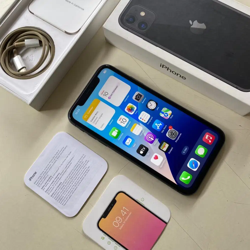 IPhone 11 64GB Garansi resmi iBox Pa/a