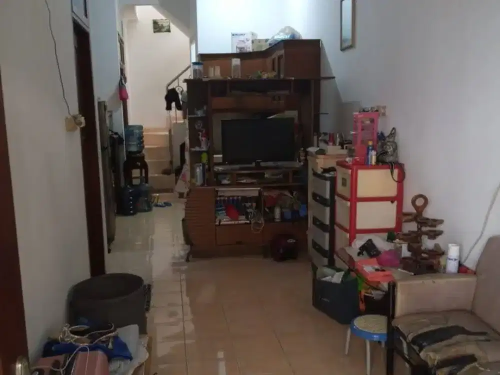 RUMAH MINIMALIS PADEMANGAN UK 5X14 SHM 1.5LT HADAP TIMUR JAKARTA UTARA